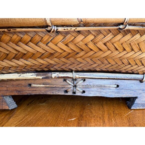 Handmade Thai Woven Wicker Basket with Footed Wood Base and Bamboo Trim - Picture 5 of 5